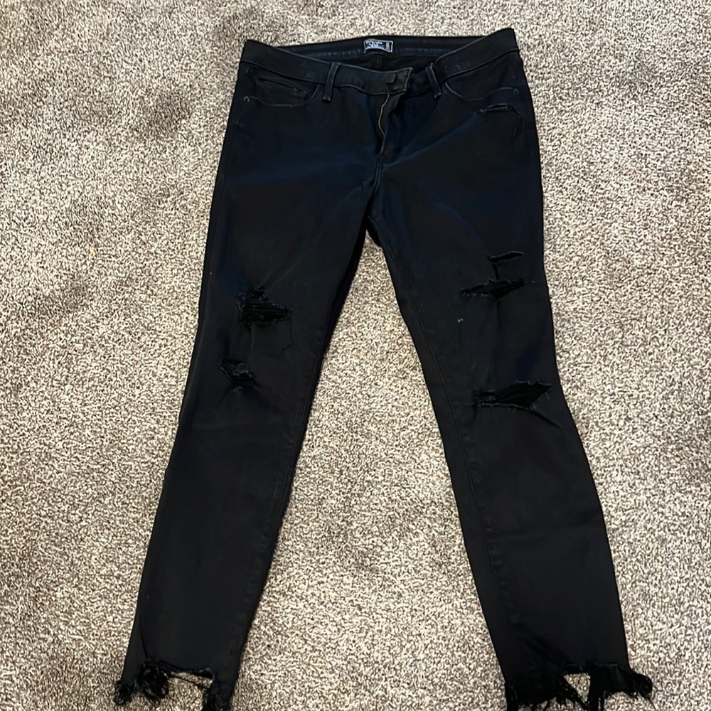 Ripped black Abercrombie jeans - worn once